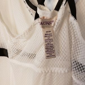 Cacique Intimates & Sleepwear - NWOT Cacique gown size 22/24 Cacique Intimates & Sleepwear - NWOT Cacique gown size 22/24
